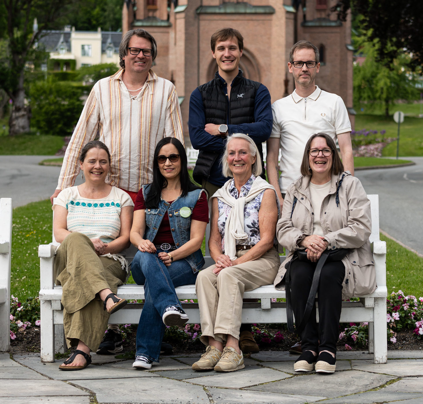 Styret i Drammen MDG, nedenfor Bragernes Kirke i sentrum.
